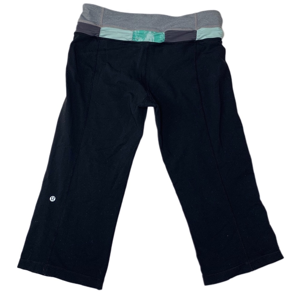 Lululemon Groove Cropped